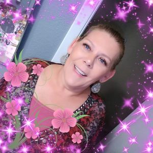 Meet your Posher, Becky